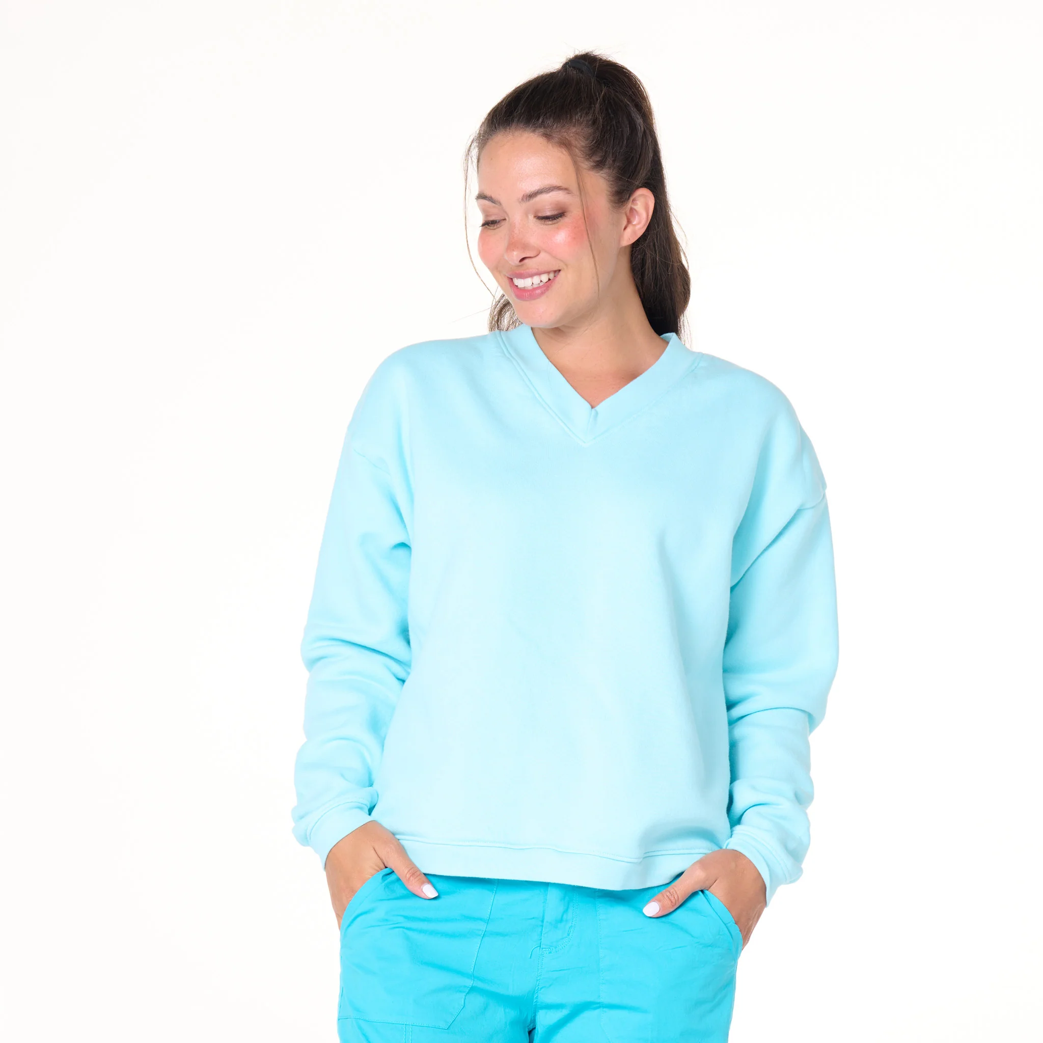 Crop Easy V Neck Sweatshirt - Image 7