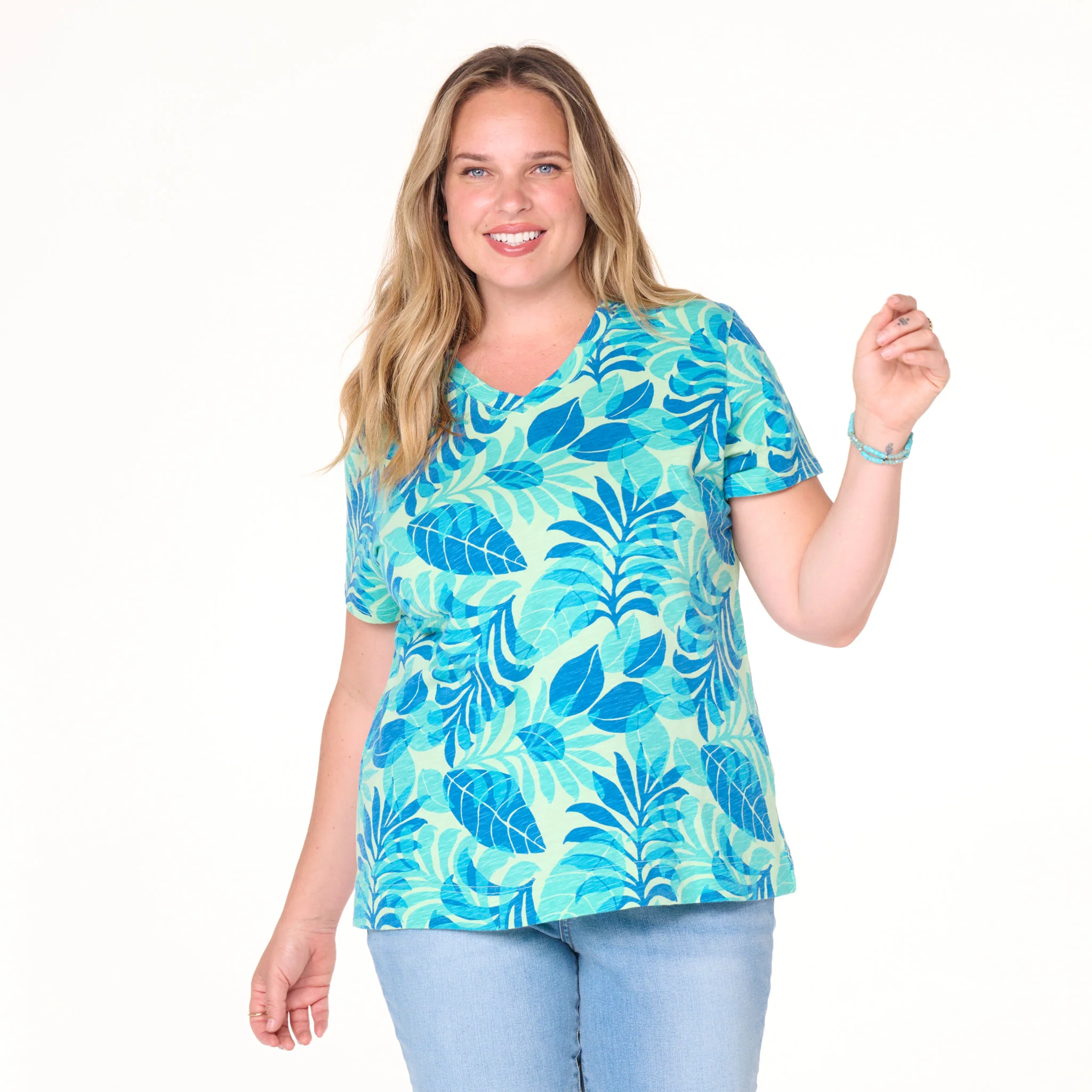 Fiji Palm Versatile T | Plus Size - Image 9
